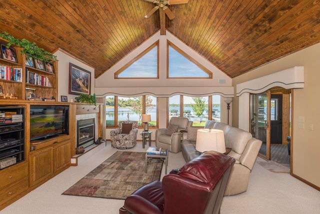 24945 Viking Drive, Nisswa, MN 56468