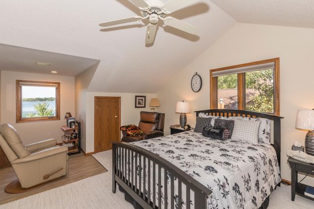 24945 Viking Drive, Nisswa, MN 56468