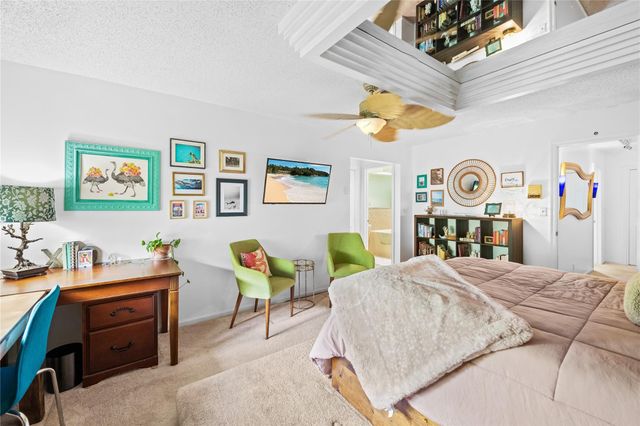 3225 NE 13th Street 201, Pompano Beach, FL 33062