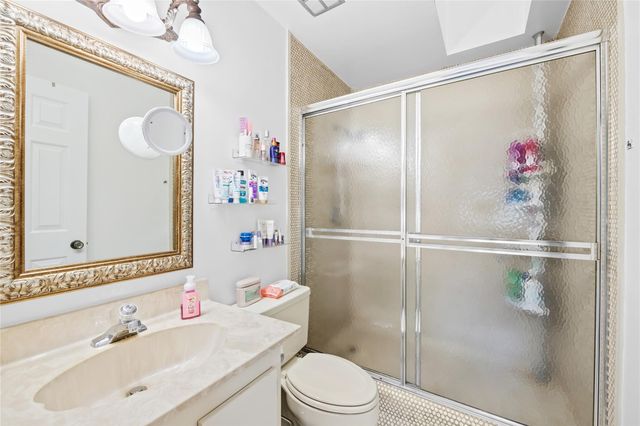 3225 NE 13th Street 201, Pompano Beach, FL 33062