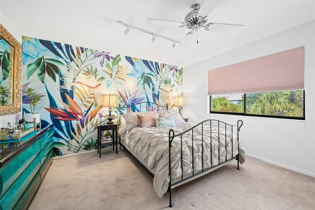 3225 NE 13th Street 201, Pompano Beach, FL 33062