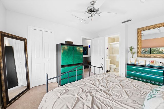 3225 NE 13th Street 201, Pompano Beach, FL 33062
