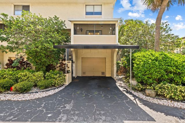 3225 NE 13th Street 201, Pompano Beach, FL 33062