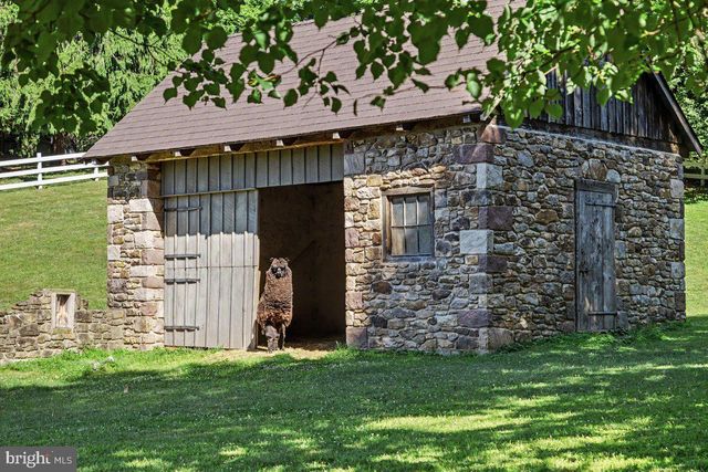 65 BROOKVILLE HOLLOW RD, Stockton, NJ 08559