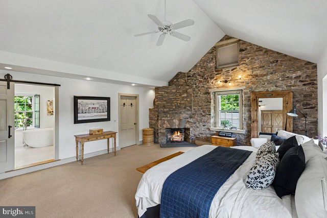 65 BROOKVILLE HOLLOW RD, Stockton, NJ 08559