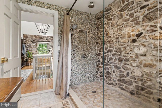 65 BROOKVILLE HOLLOW RD, Stockton, NJ 08559