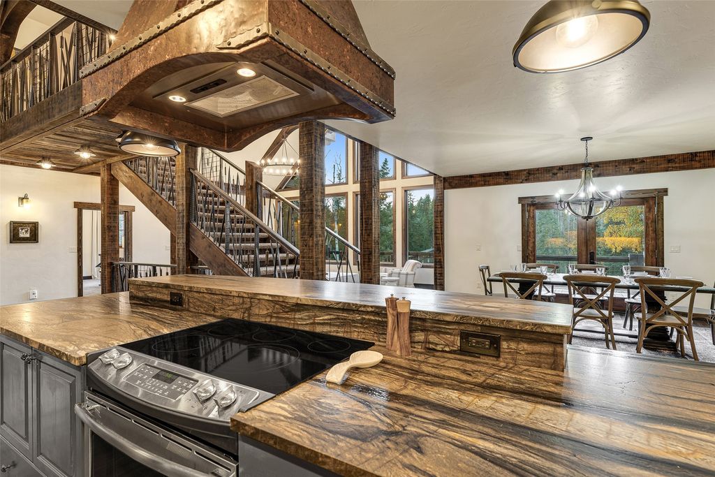 2870 Us Highway 93 W, Whitefish, MT 59937 photo 16