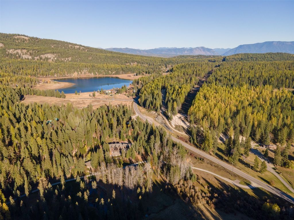 2870 Us Highway 93 W, Whitefish, MT 59937 photo 33