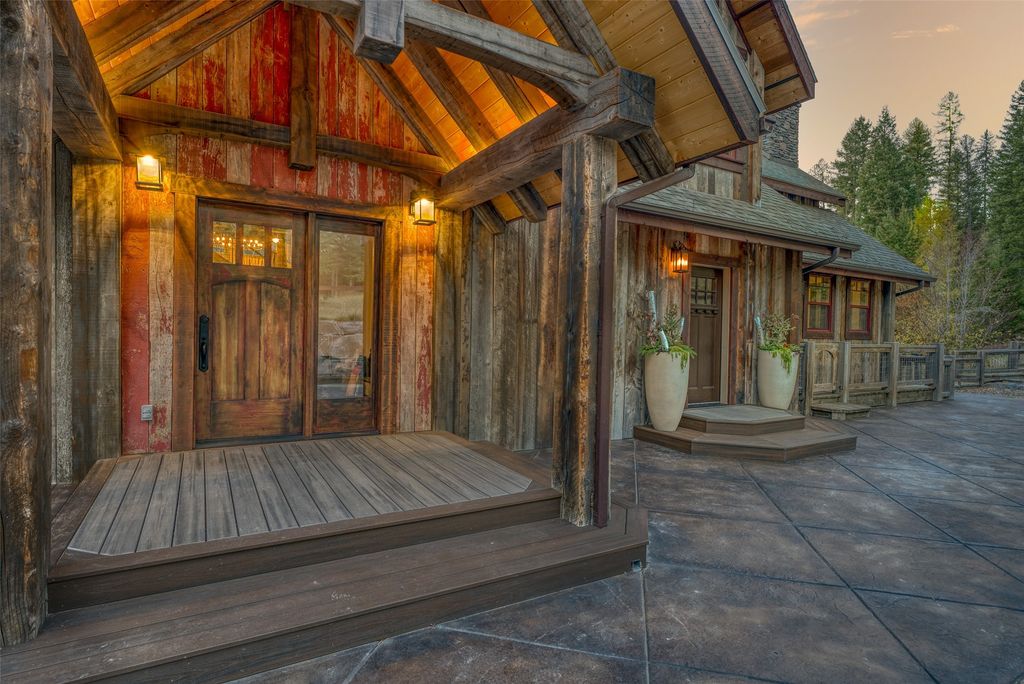 2870 Us Highway 93 W, Whitefish, MT 59937 photo 4