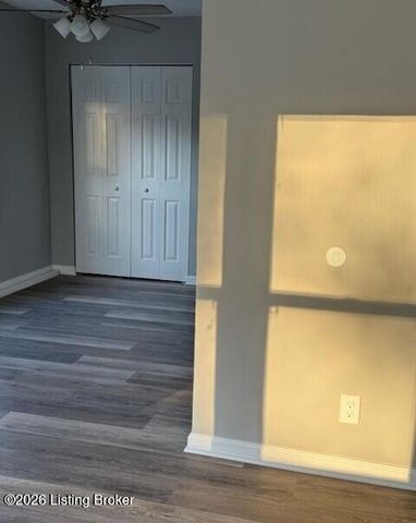 4209 Saint Francis Ln, Louisville, KY 40218