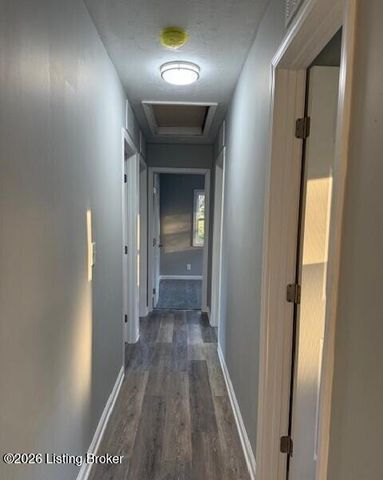 4209 Saint Francis Ln, Louisville, KY 40218