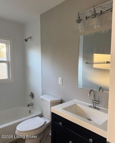 4209 Saint Francis Ln, Louisville, KY 40218