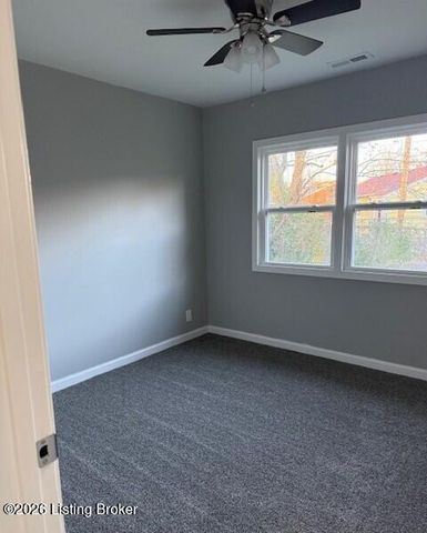 4209 Saint Francis Ln, Louisville, KY 40218