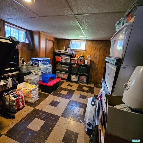 2750 S 34th Street, Lincoln, NE 68506