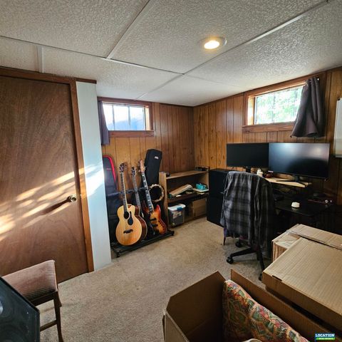 2750 S 34th Street, Lincoln, NE 68506