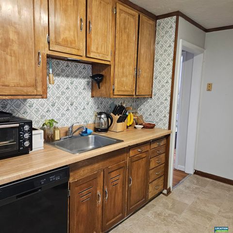 2750 S 34th Street, Lincoln, NE 68506
