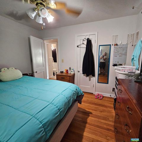 2750 S 34th Street, Lincoln, NE 68506