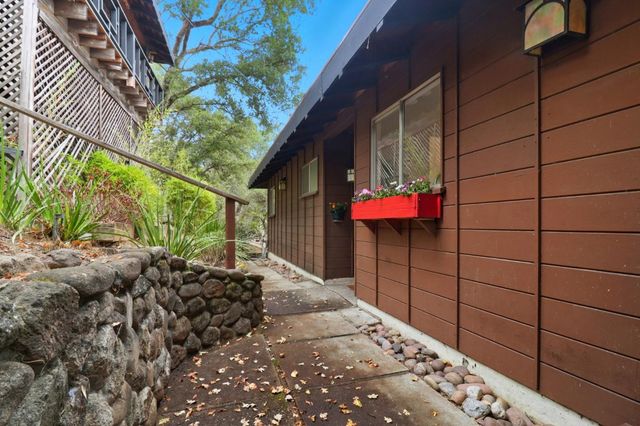 20 Brookmont Circle, San Anselmo, CA 94960