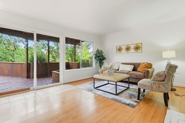 20 Brookmont Circle, San Anselmo, CA 94960