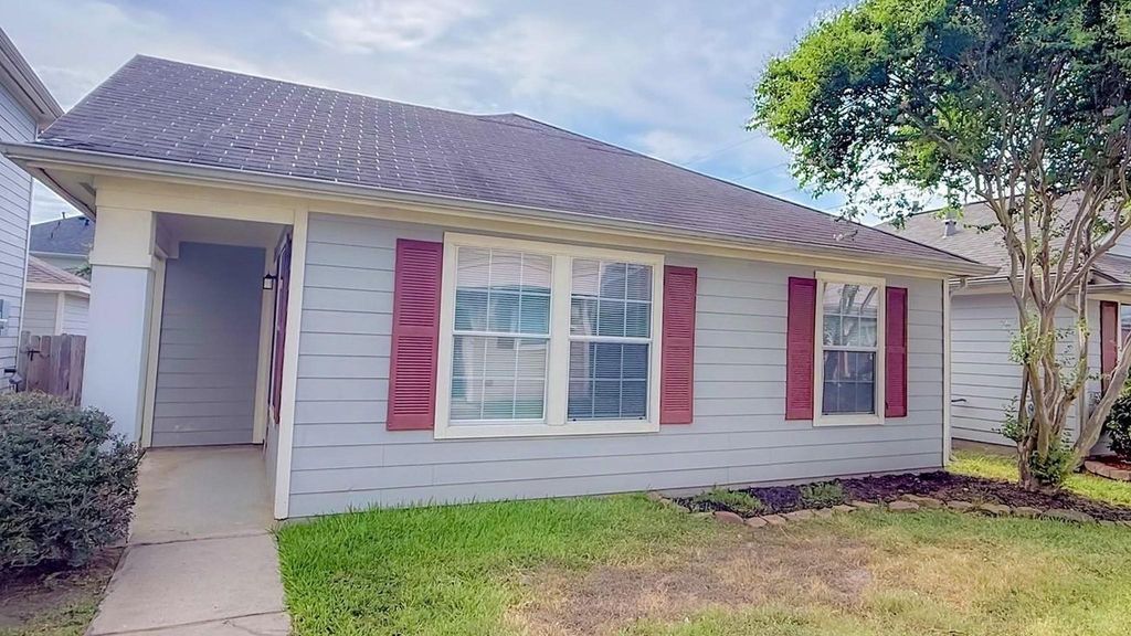 1023 Verde Trails Drive, Houston, TX 77073