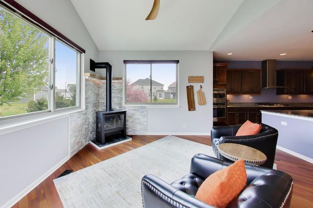 3752 Innesbrook Court, Algonquin, IL 60102