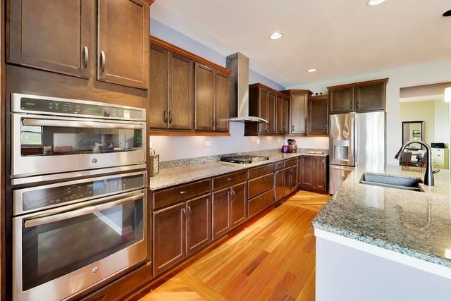 3752 Innesbrook Court, Algonquin, IL 60102