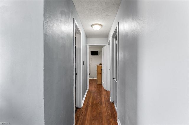131 Jordan DR, Hampton, VA 23666