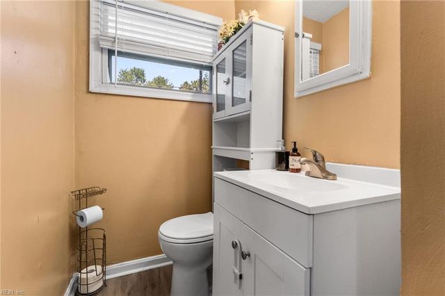 131 Jordan DR, Hampton, VA 23666