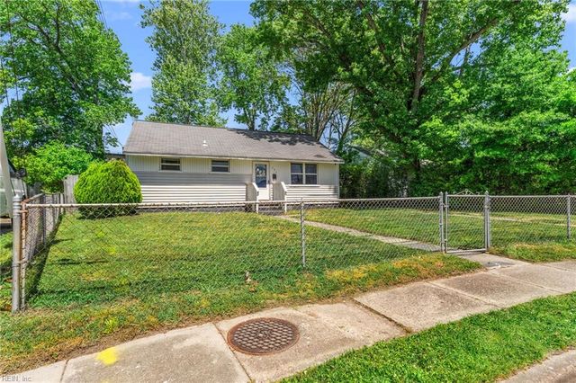 131 Jordan DR, Hampton, VA 23666