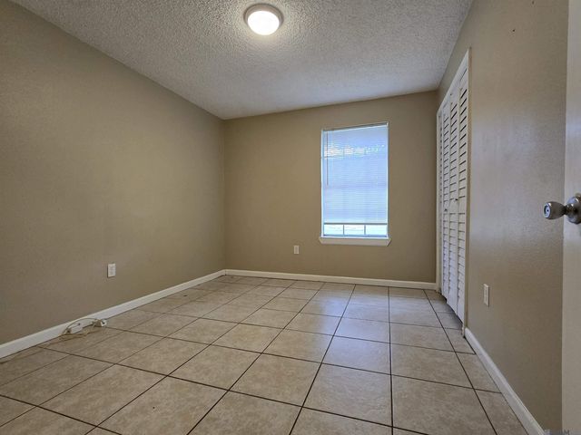 16516 Vermilion St, Baton Rouge, LA 70819