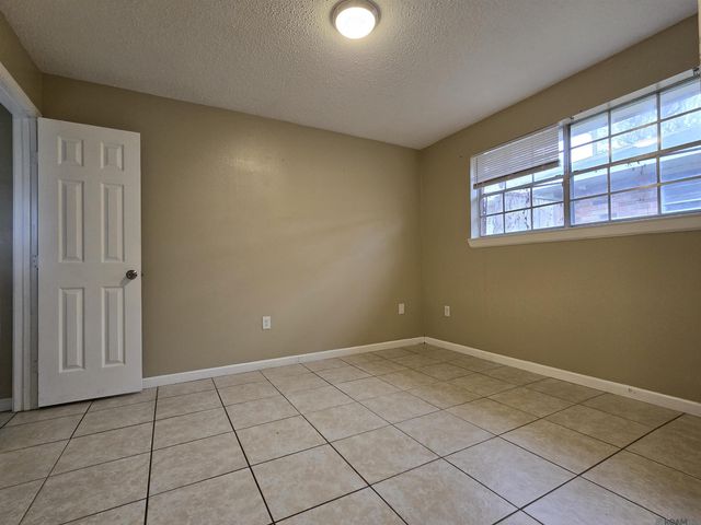 16516 Vermilion St, Baton Rouge, LA 70819