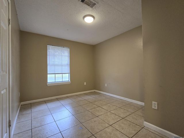 16516 Vermilion St, Baton Rouge, LA 70819