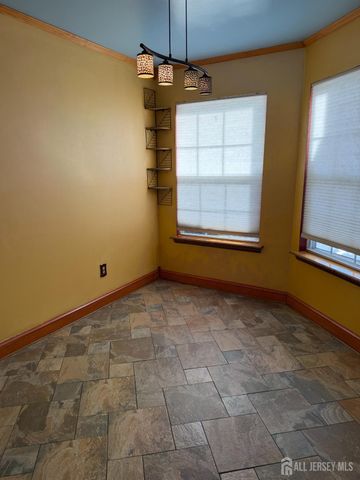 176 Nebula Road, Piscataway, NJ 08854