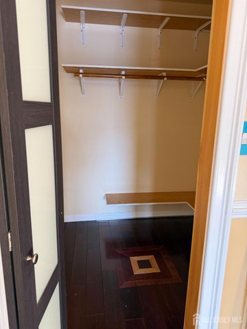 176 Nebula Road, Piscataway, NJ 08854