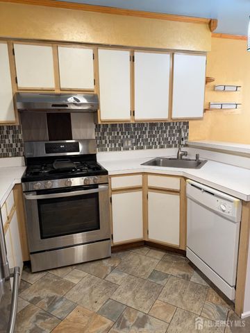 176 Nebula Road, Piscataway, NJ 08854