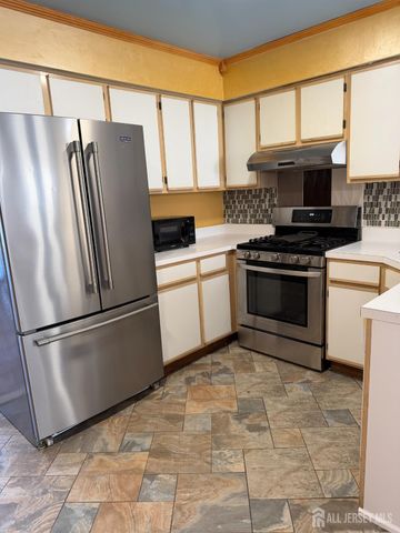 176 Nebula Road, Piscataway, NJ 08854