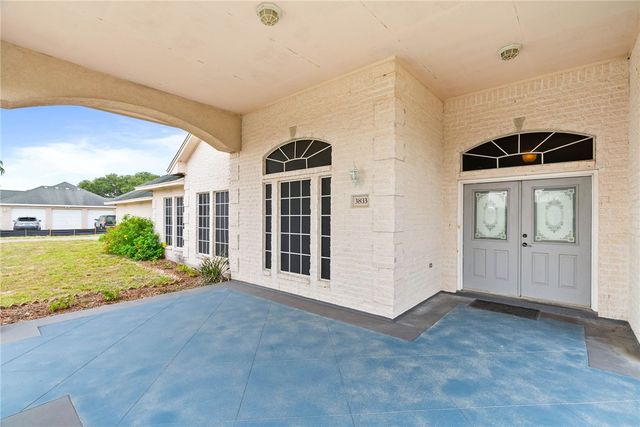 3833 Casa Blanca Ct, Corpus Christi, TX 78418