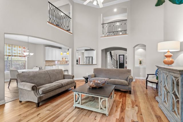 1131 Cahill Way, Shady Shores, TX 76208