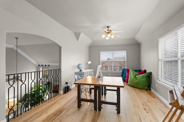 1131 Cahill Way, Shady Shores, TX 76208