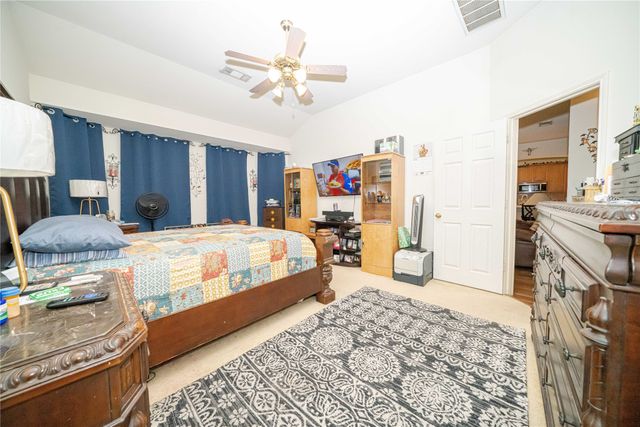 7815 Longbow Lane, Arlington, TX 76002