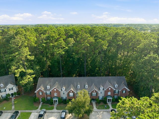 1733 Wyngate Circle, Mount Pleasant, SC 29466