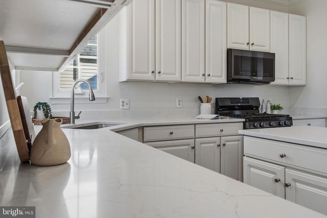 10052 NAUGHTON CT, Bristow, VA 20136