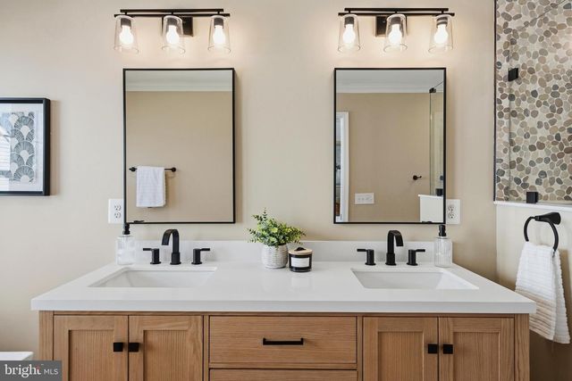 10052 NAUGHTON CT, Bristow, VA 20136