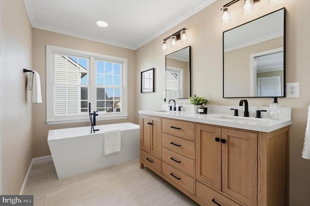 10052 NAUGHTON CT, Bristow, VA 20136