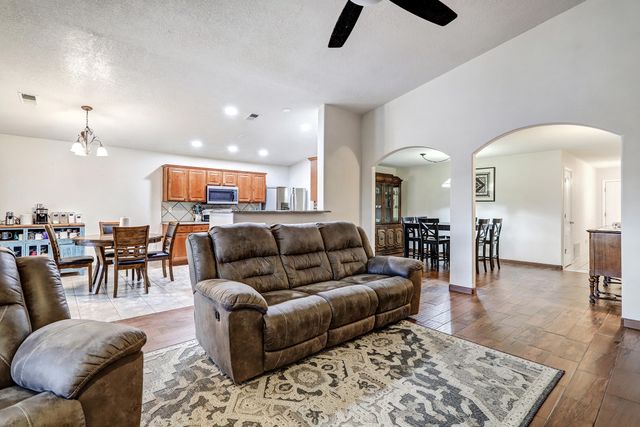 4936 Sundance Drive NE, Rio Rancho, NM 87144
