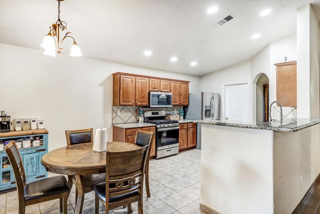 4936 Sundance Drive NE, Rio Rancho, NM 87144