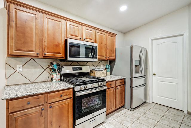 4936 Sundance Drive NE, Rio Rancho, NM 87144