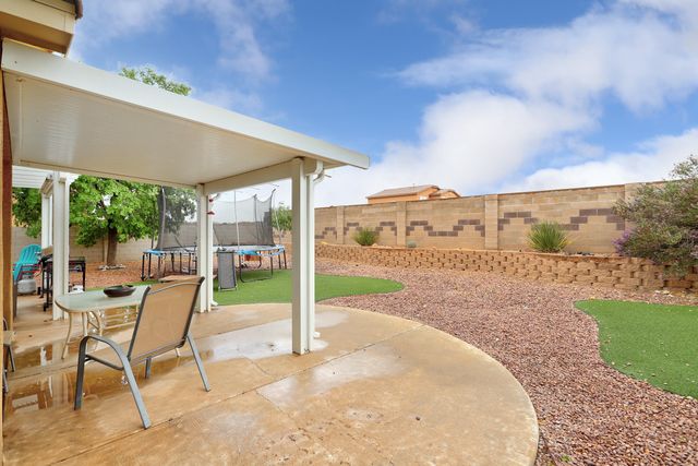 4936 Sundance Drive NE, Rio Rancho, NM 87144