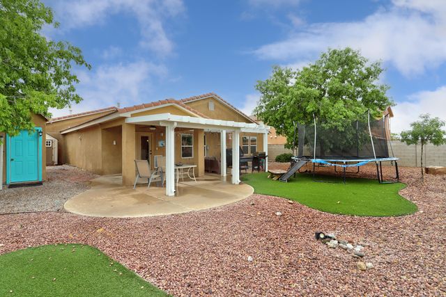 4936 Sundance Drive NE, Rio Rancho, NM 87144