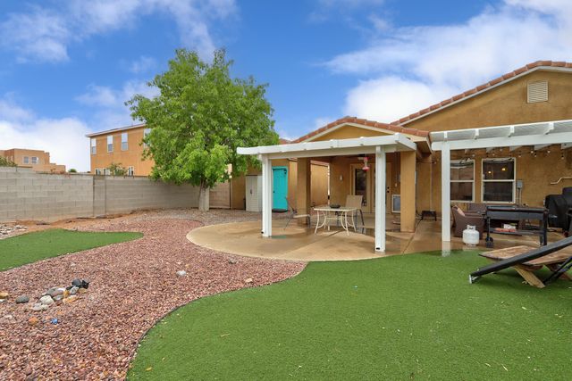 4936 Sundance Drive NE, Rio Rancho, NM 87144